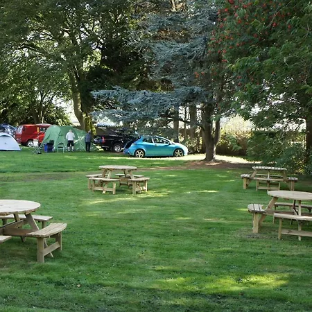 אתר קמפינג The Dalesbridge Campsite And Cabins
