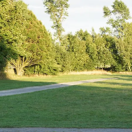 The Dalesbridge Campsite And Cabins אתר קמפינג *