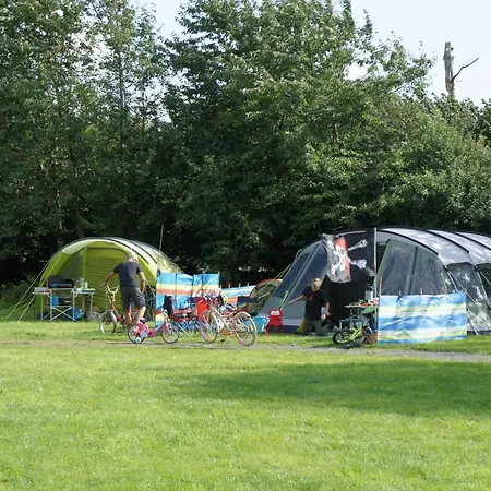 Kemping The Dalesbridge Campsite And Cabins