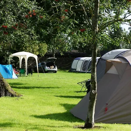 The Dalesbridge Campsite And Cabins Kemping